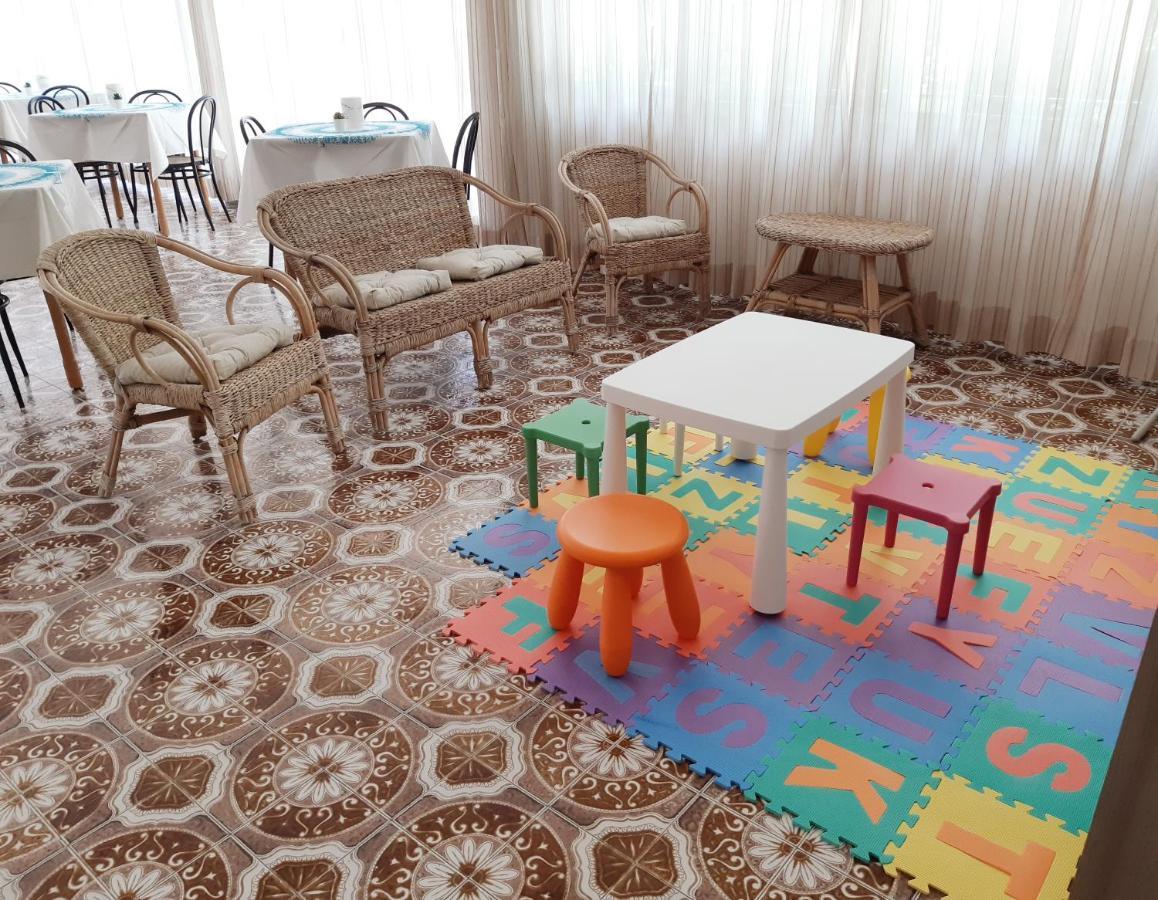 Hotel Mara ريميني المظهر الخارجي الصورة