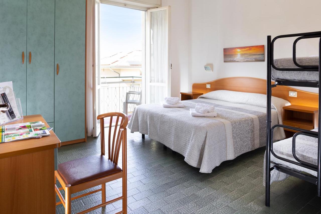 Hotel Mara ريميني المظهر الخارجي الصورة